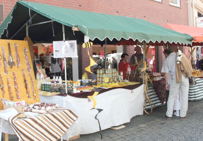 Marktstand der Imkerei Wilpers